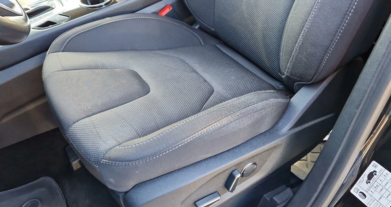 Ford S-Max cena 69900 przebieg: 153976, rok produkcji 2017 z Boguchwała małe 436